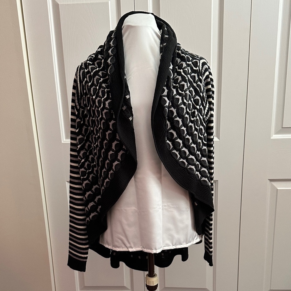 Neiman Marcus Black, Cream & Grey Full Circle Cardigan.